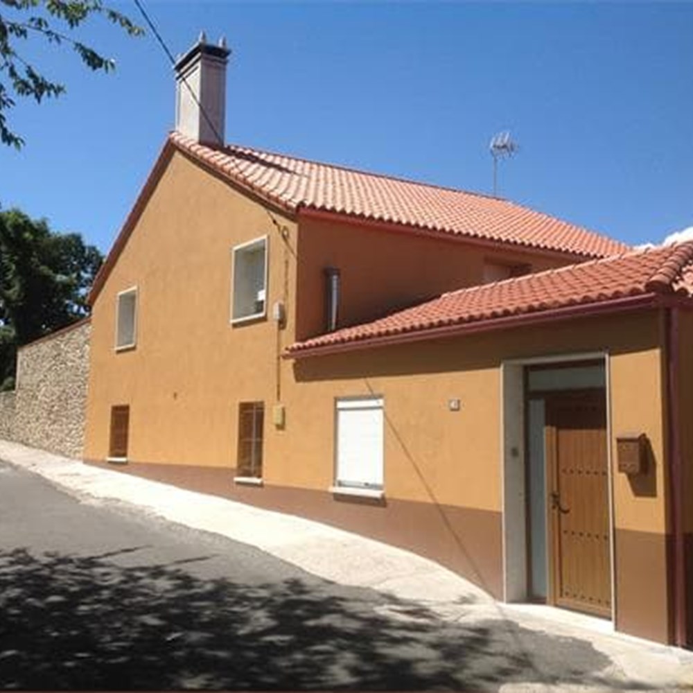 PINTURA EXTERIOR (Trabajos de decoración y pintura en A Estrada)